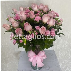 24 Rosas y Clavelinas