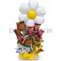 Diseño de globos con dulces y chocolates