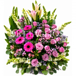 Diseño floral combinado con finos follajes
