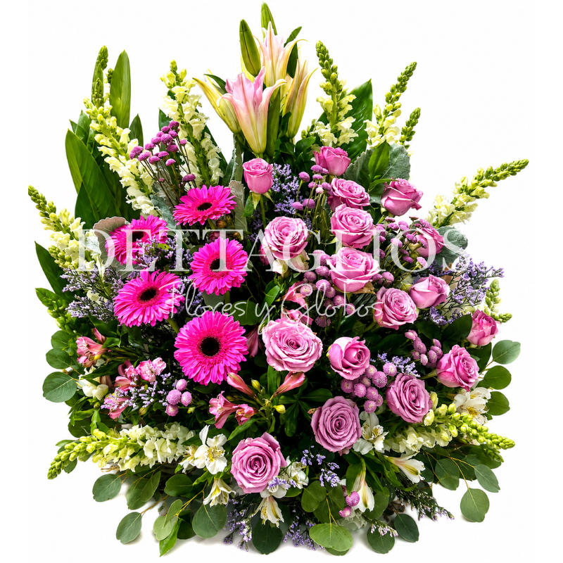 Diseño floral combinado con finos follajes